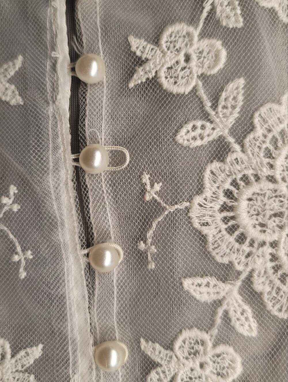 VINTAGE Shelley Johnson Twin Peaks Sheer Peplum Blouse Lace Trim Pearl Buttons - Picture 7 of 15